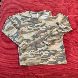 Jolie Camouflage Sweater - Green and Brown